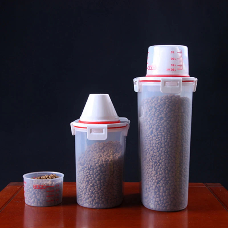 Pet food storage container for dry food
