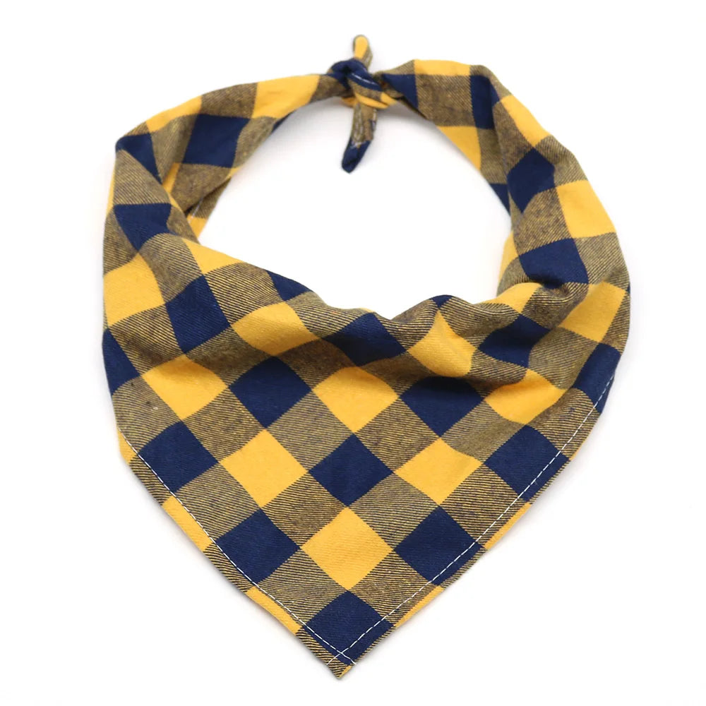Plaid dog bandana design